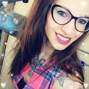 Meet your Posher, クリスタル